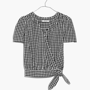 Short-Sleeve Wrap Top in Gingham Check